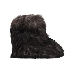 Skims fur boot